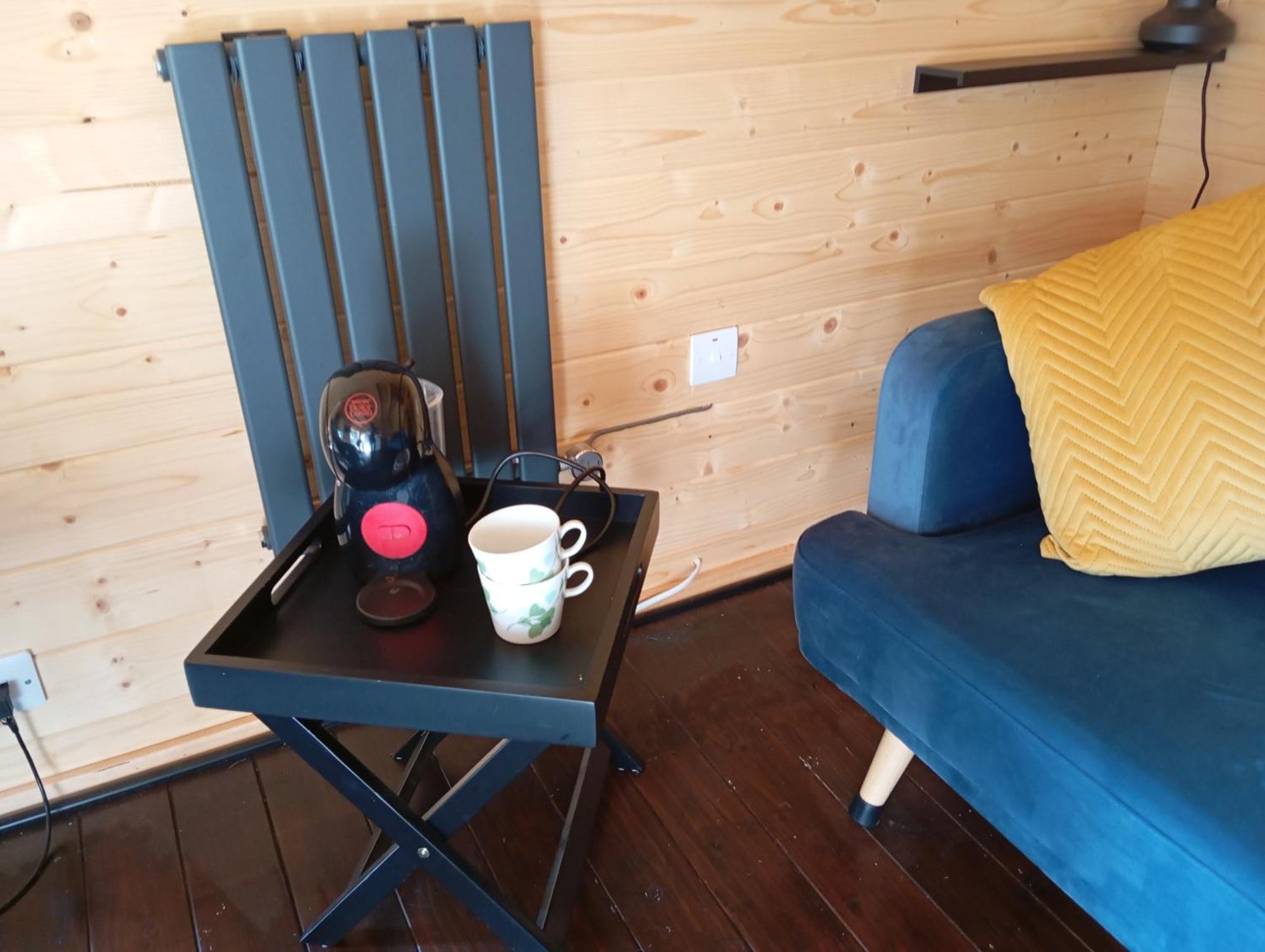 Adventure Retreat 'the Cabanne' No Shower Hébergement de vacances